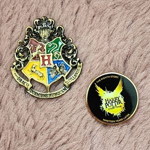 Set of 2 Harry Potter Pins